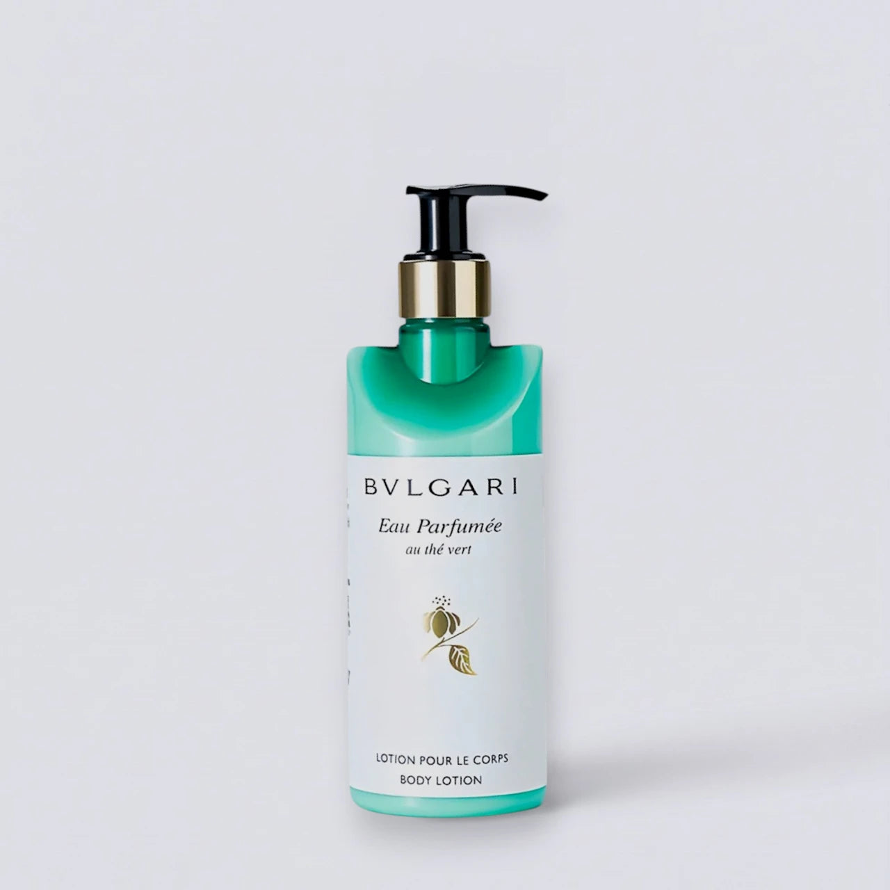 Bvlgari Green Tea Body Lotion 300ml, the elegant signature fragrance of Bvlgari Hotels. Deeply hydrating green tea body cream by Luxe Hotel Essentials.