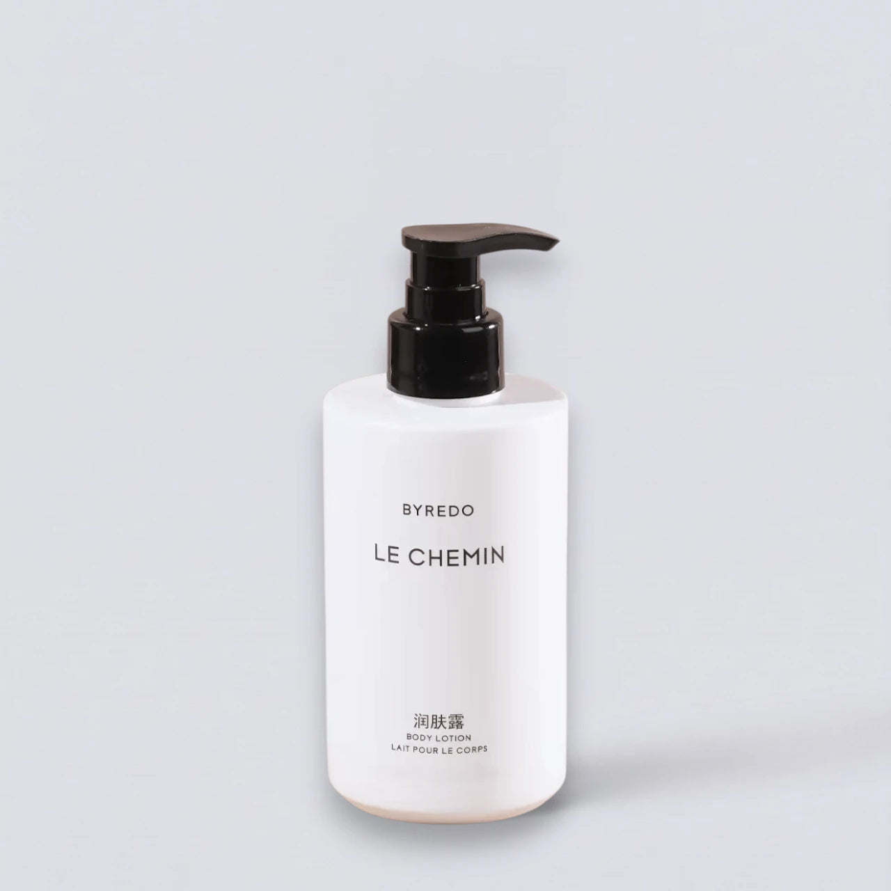 BYREDO Le Chemin Body Lotion 300ml, the bespoke fragrance of InterContinental Hotels. Hydrating body cream with bergamot and amber notes by Luxe Hotel Essentials.