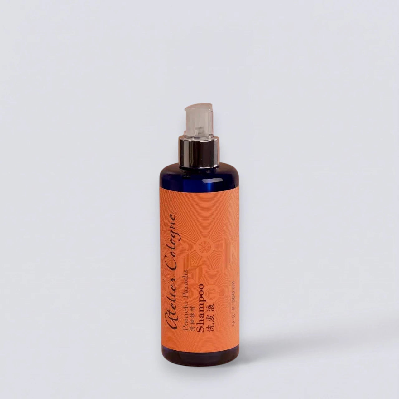 Atelier Cologne Shampoo 300ml, the signature scent of Mandarin Oriental Hotels. Premium citrus hair care by Luxe Hotel Essentials.