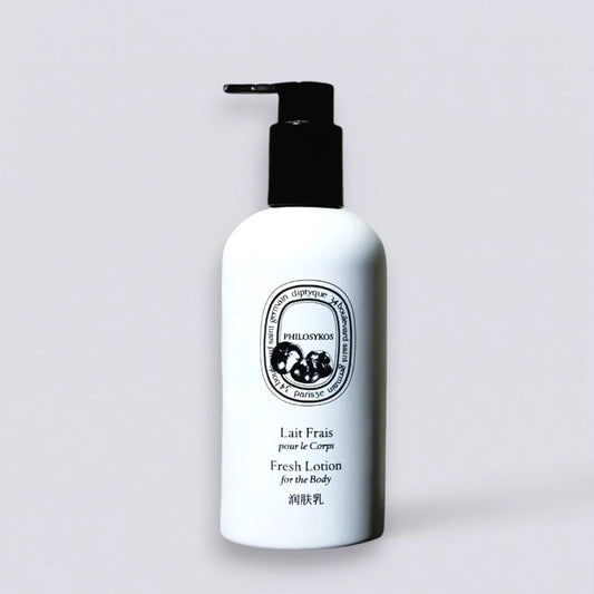 DIPTYQUE Philosykos Body Lotion 300ml, the iconic fragrance of Ritz-Carlton. Silky smooth body cream with green fig notes by Luxe Hotel Essentials.
